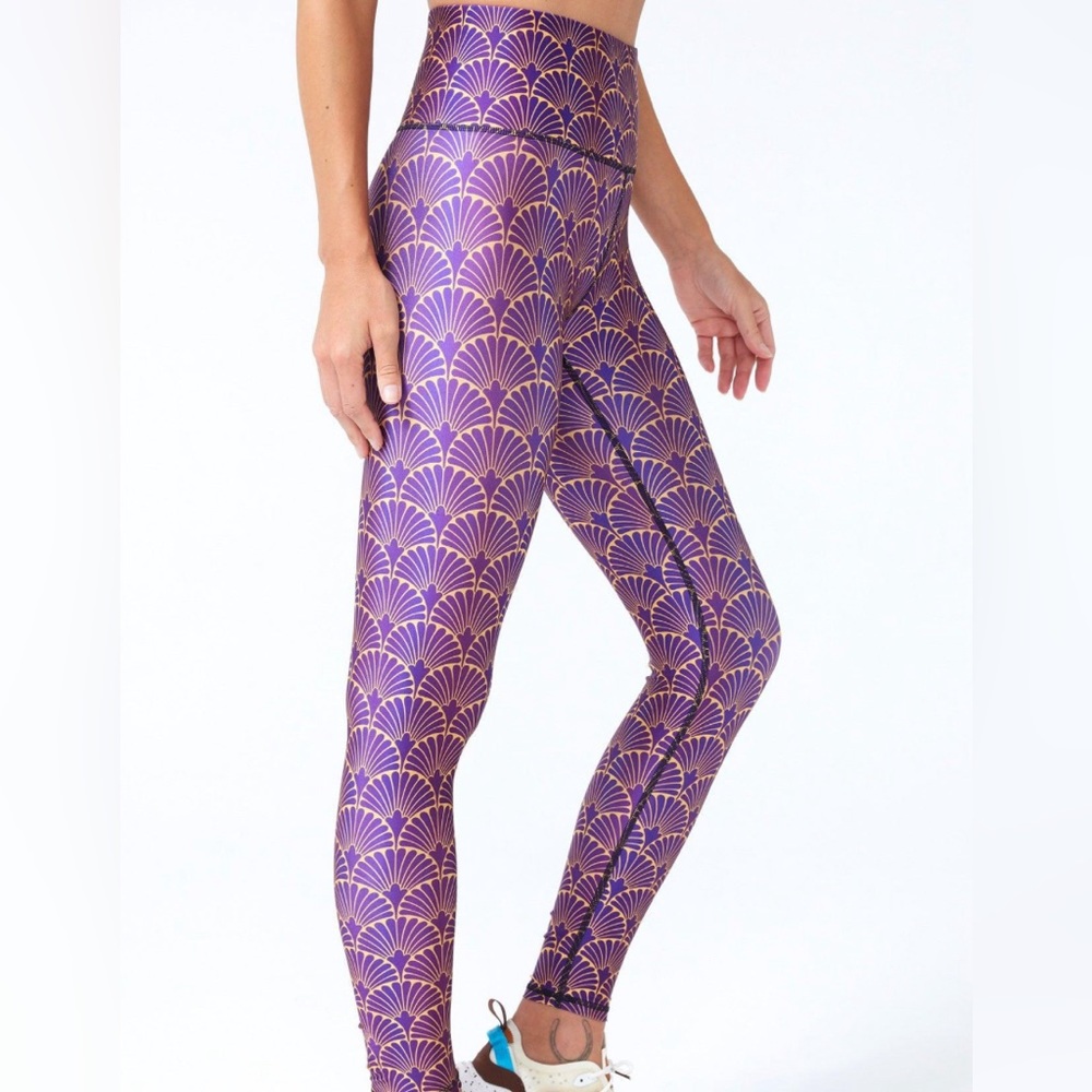 Terez Size XL Gold Leaf Metallic High Shine Leggings NWT Made in New York City